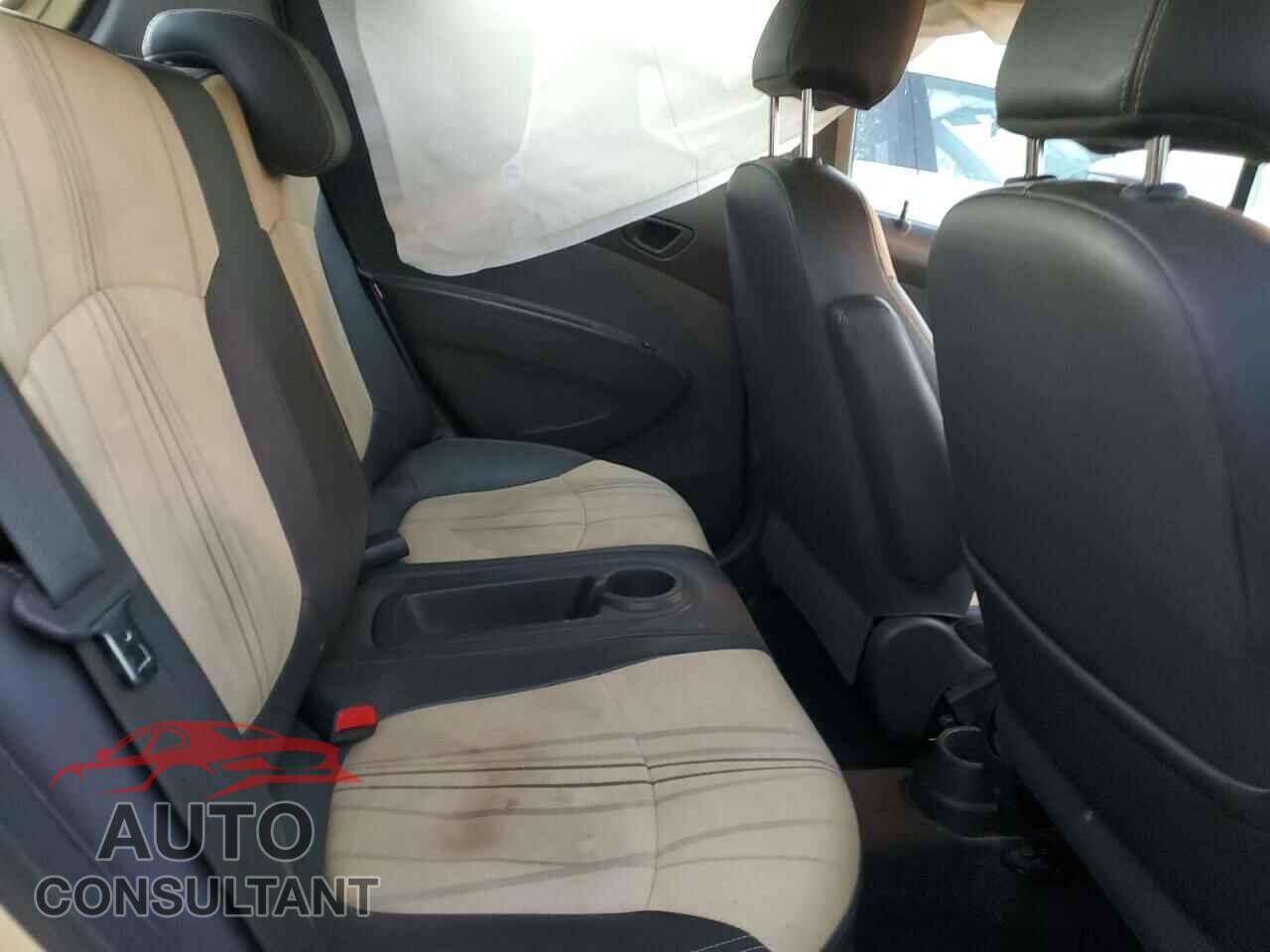 CHEVROLET SPARK 2014 - KL8CD6S90EC430822
