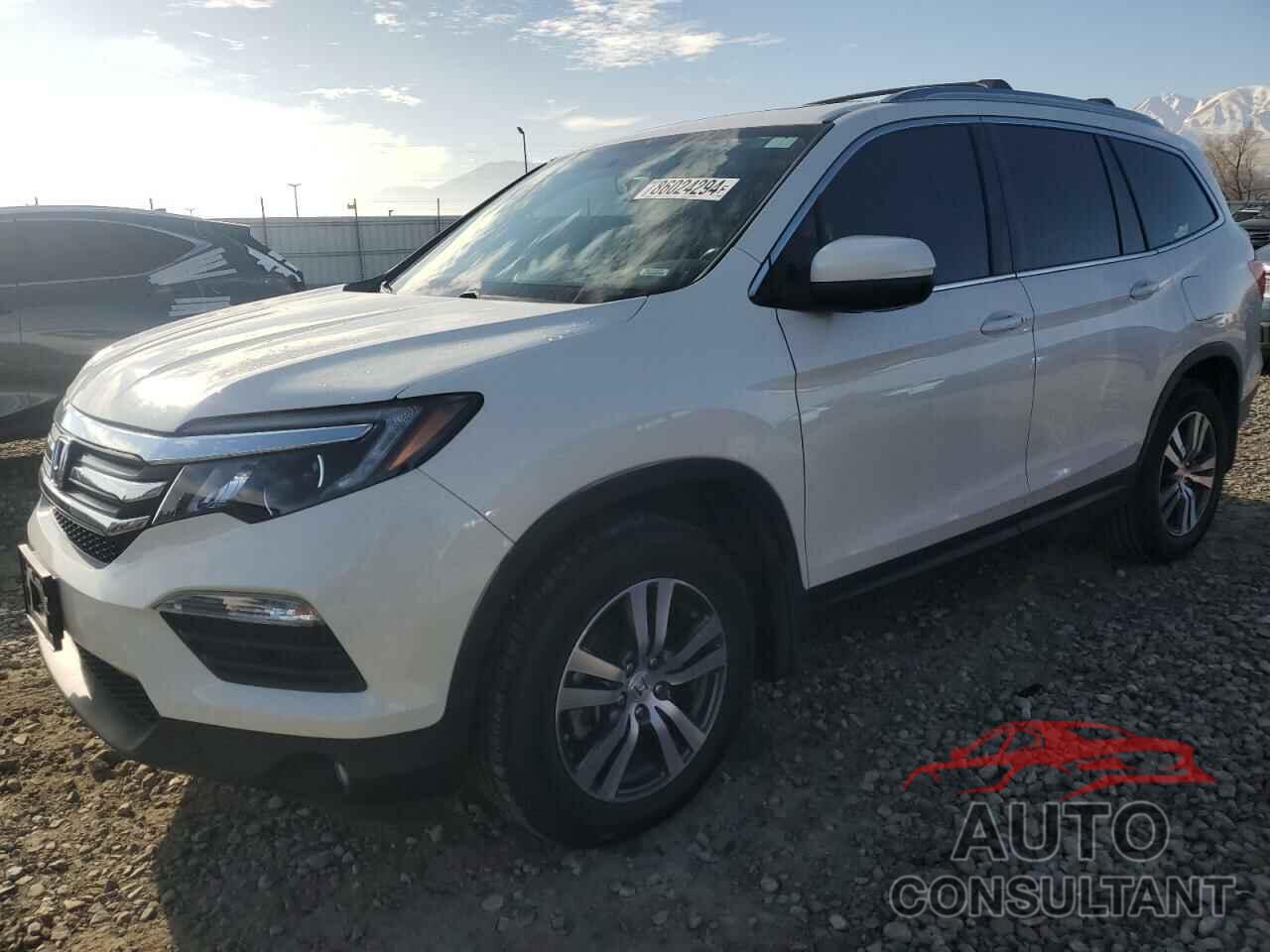 HONDA PILOT 2018 - 5FNYF6H57JB031706