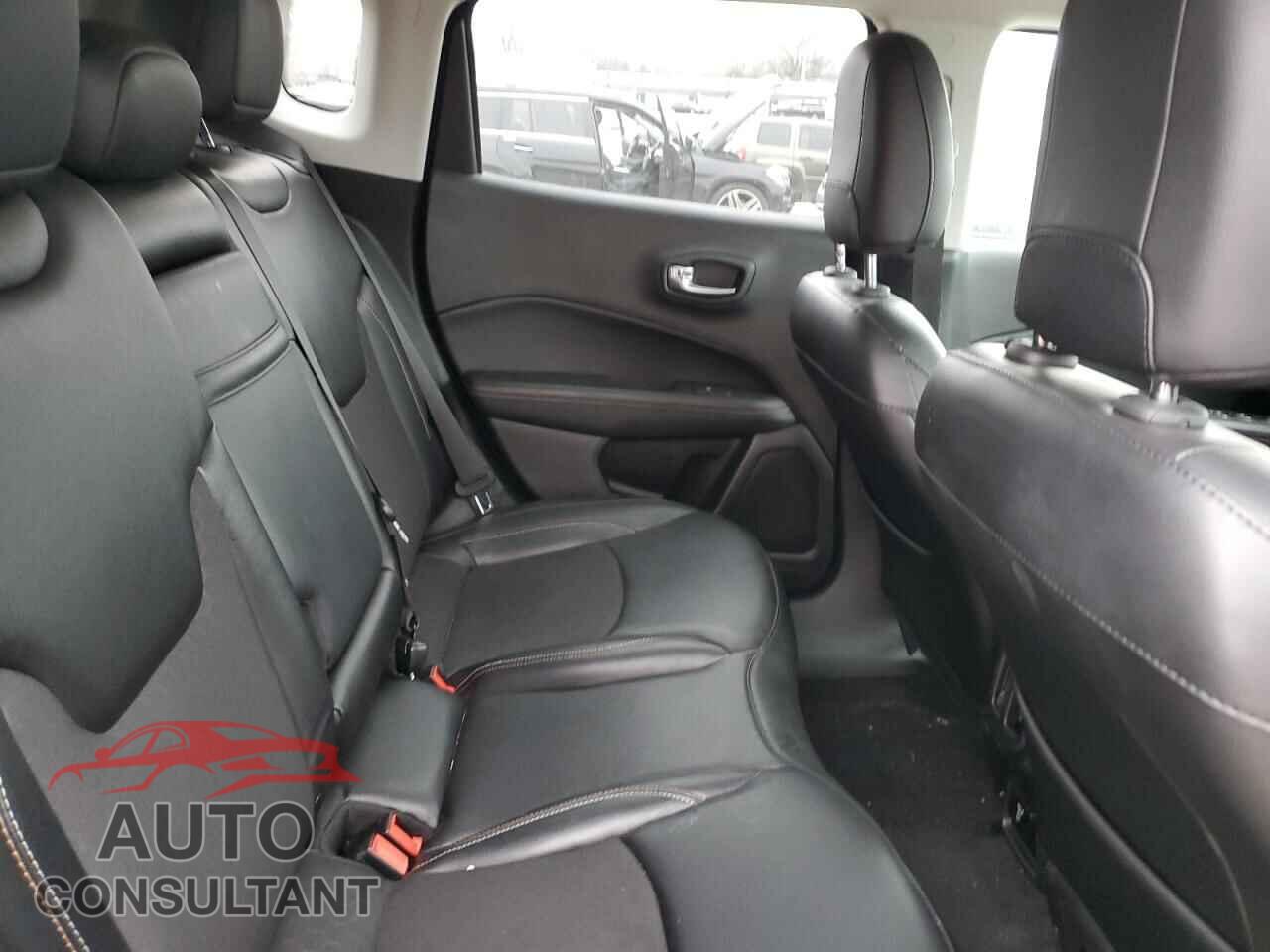 JEEP COMPASS 2019 - 3C4NJCBBXKT736758