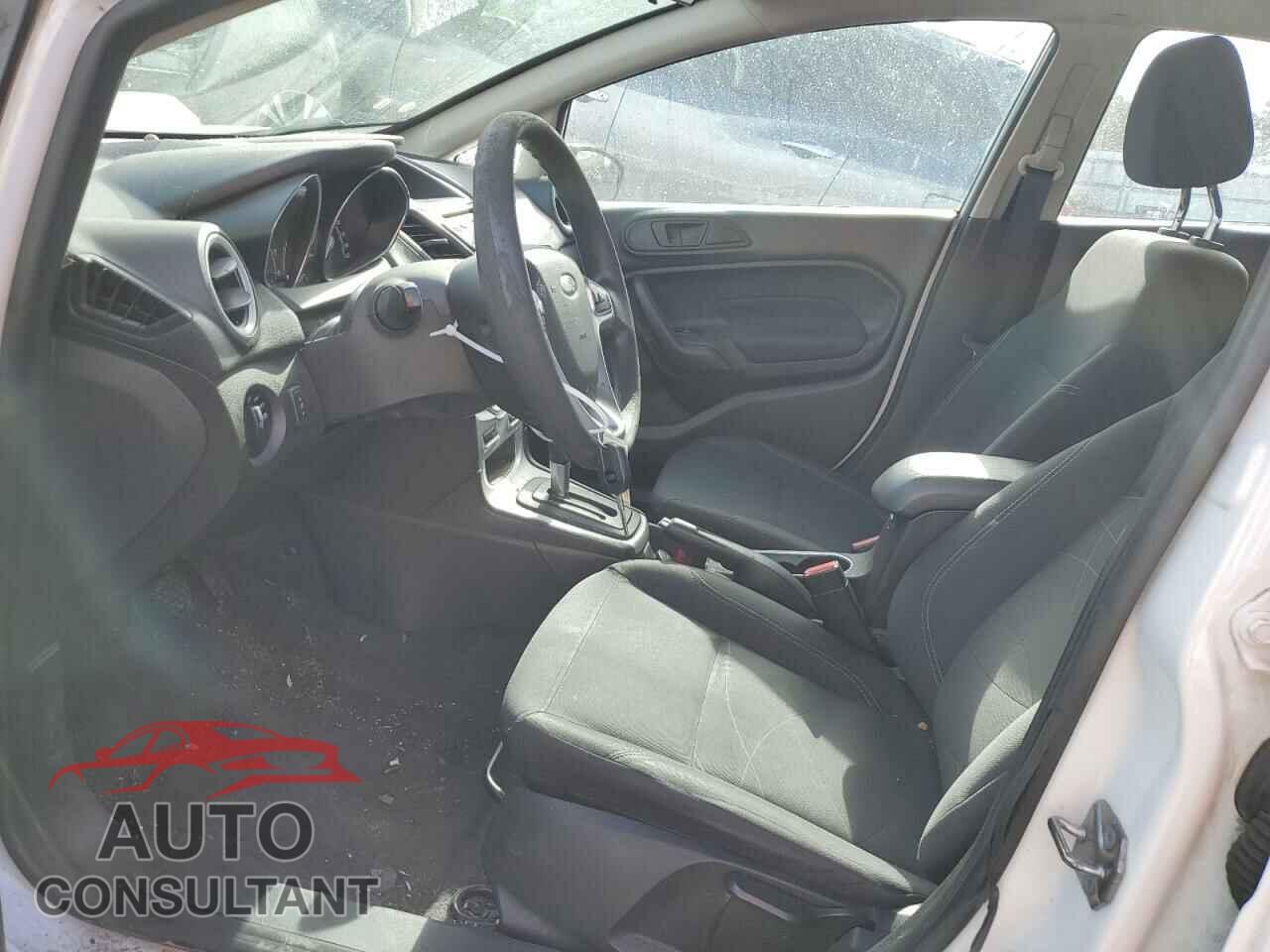 FORD FIESTA 2017 - 3FADP4EJ7HM129454