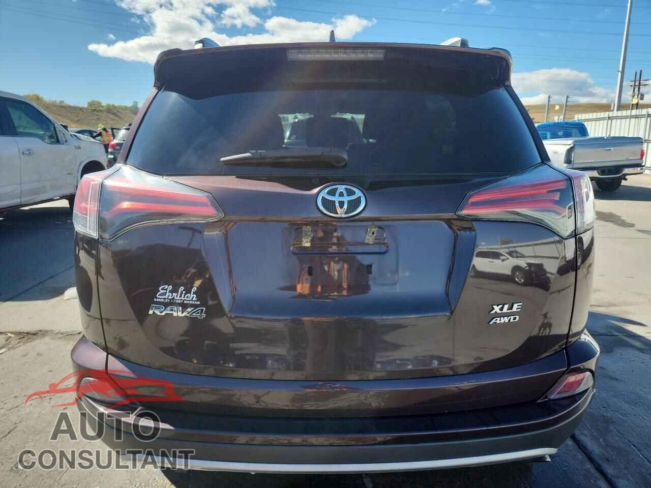 TOYOTA RAV4 2018 - 2T3RFREV6JW858083
