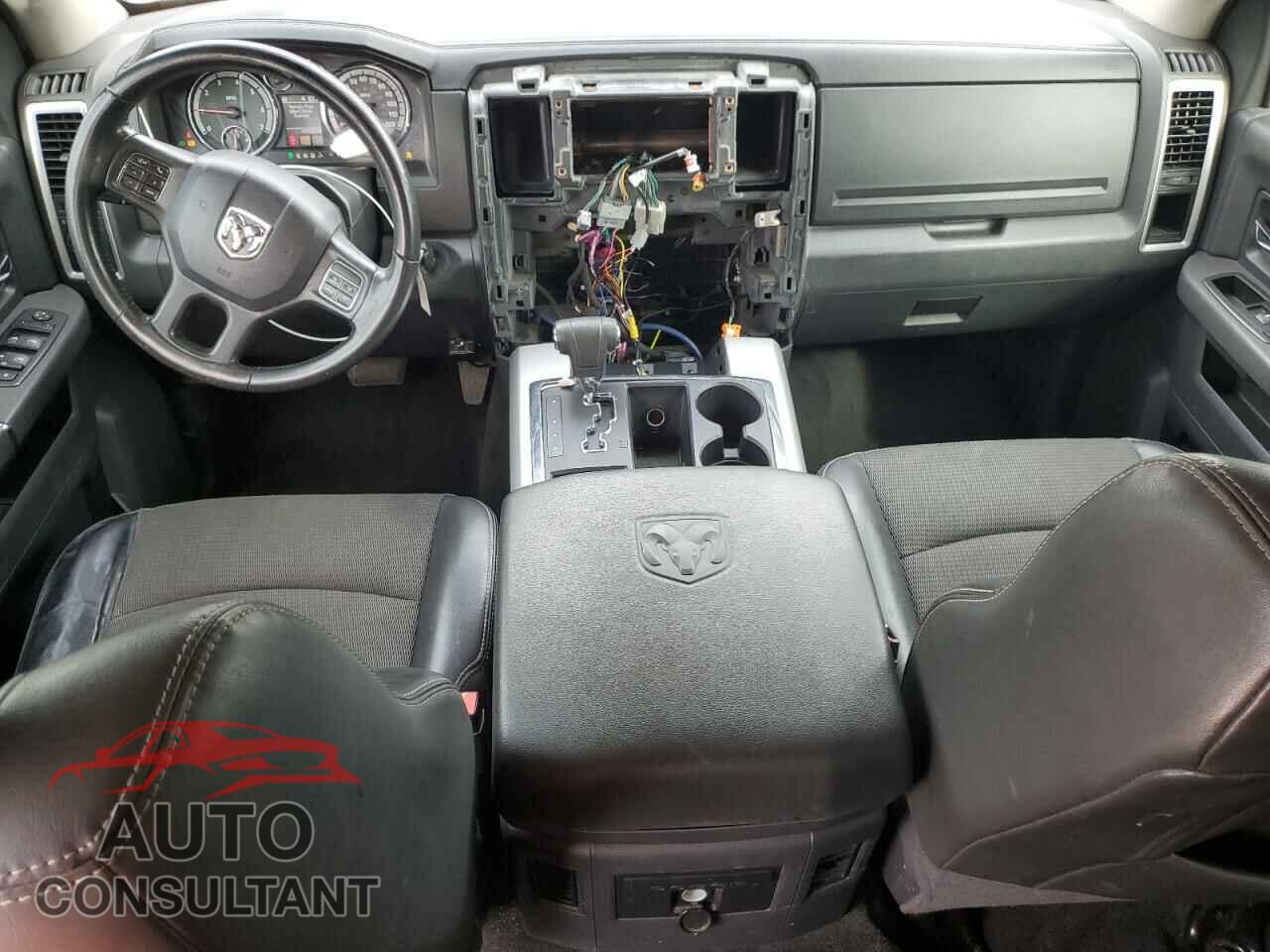 DODGE RAM 1500 2012 - 1C6RD7MT9CS150357