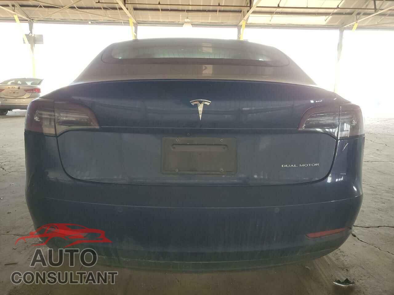 TESLA MODEL 3 2019 - 5YJ3E1EB5KF387860