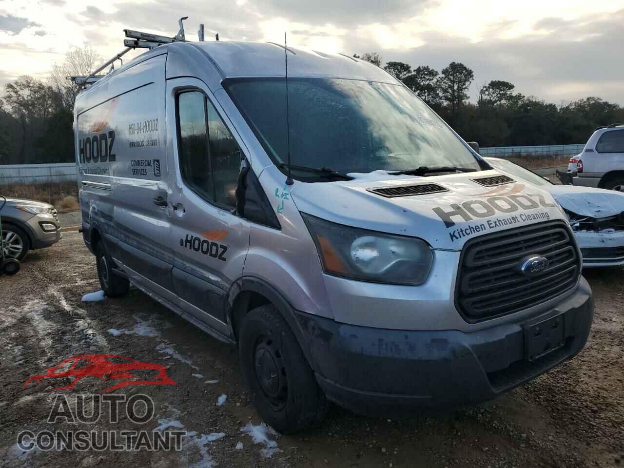 FORD TRANSIT 2015 - 1FTNR2CG3FKA61677