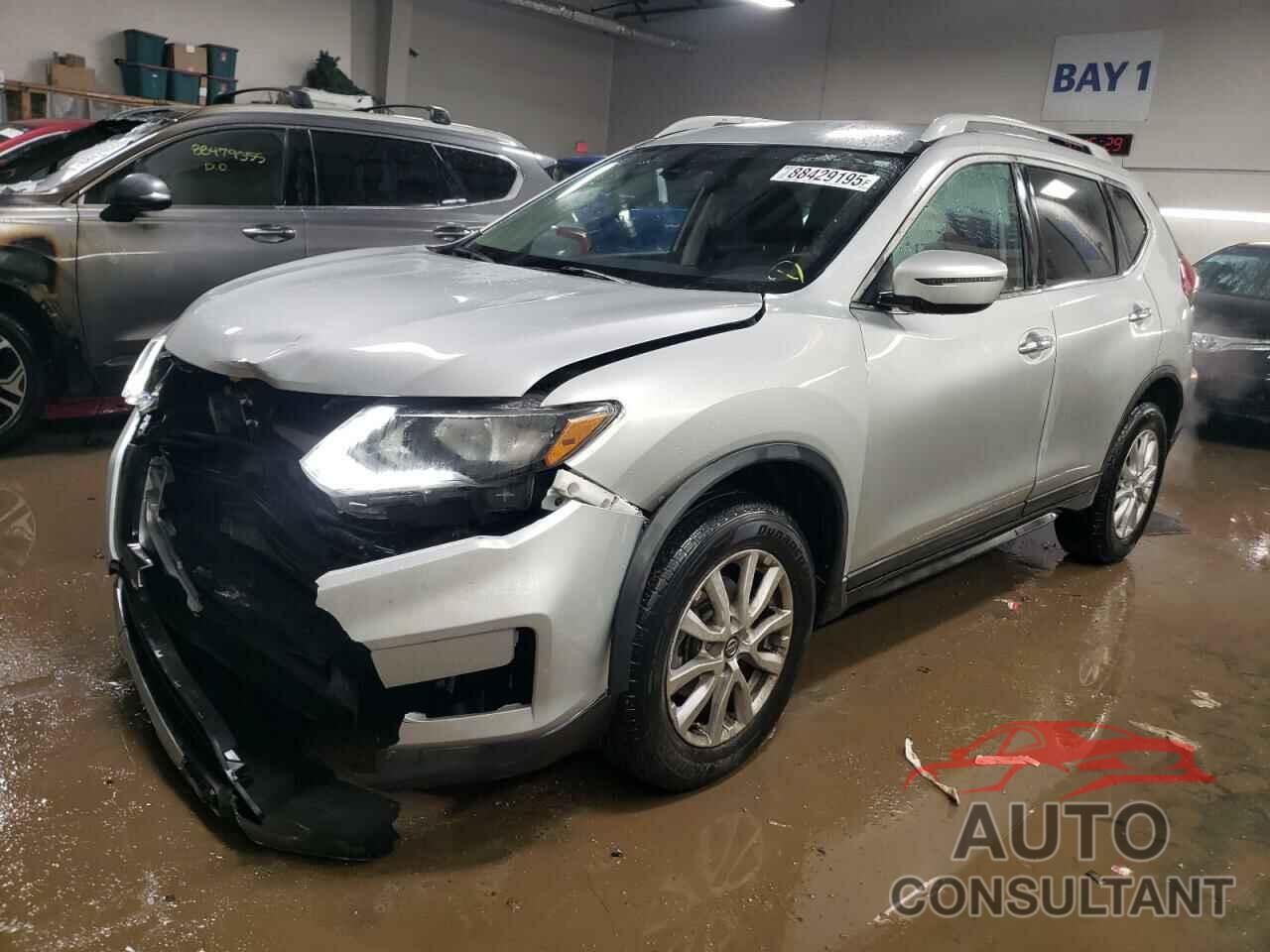 NISSAN ROGUE 2019 - 5N1AT2MV7KC843154