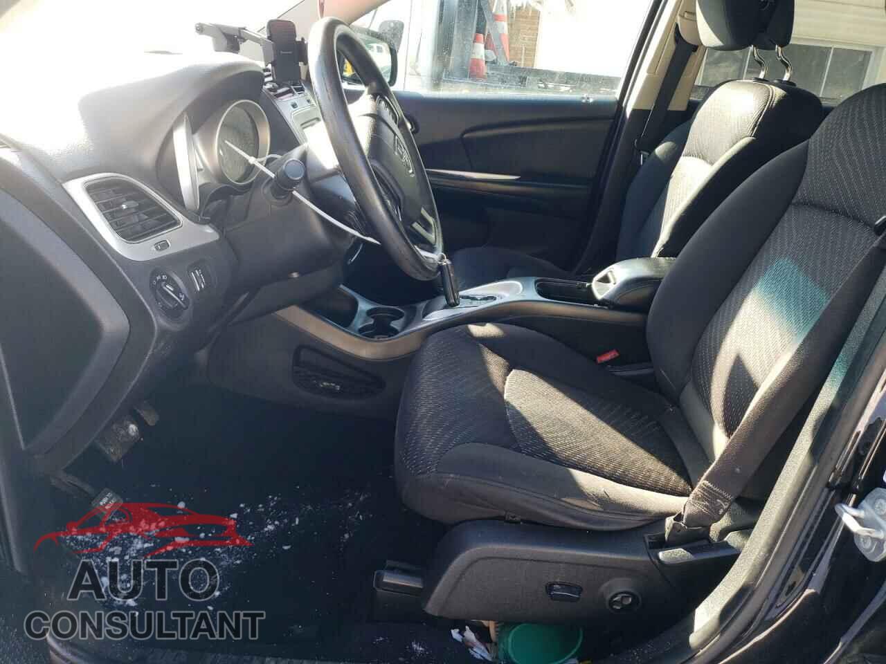 DODGE JOURNEY 2015 - 3C4PDCBG0FT690889