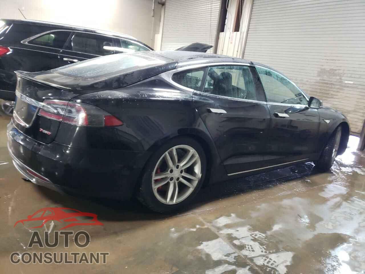 TESLA MODEL S 2014 - 5YJSA1H26EFP65496