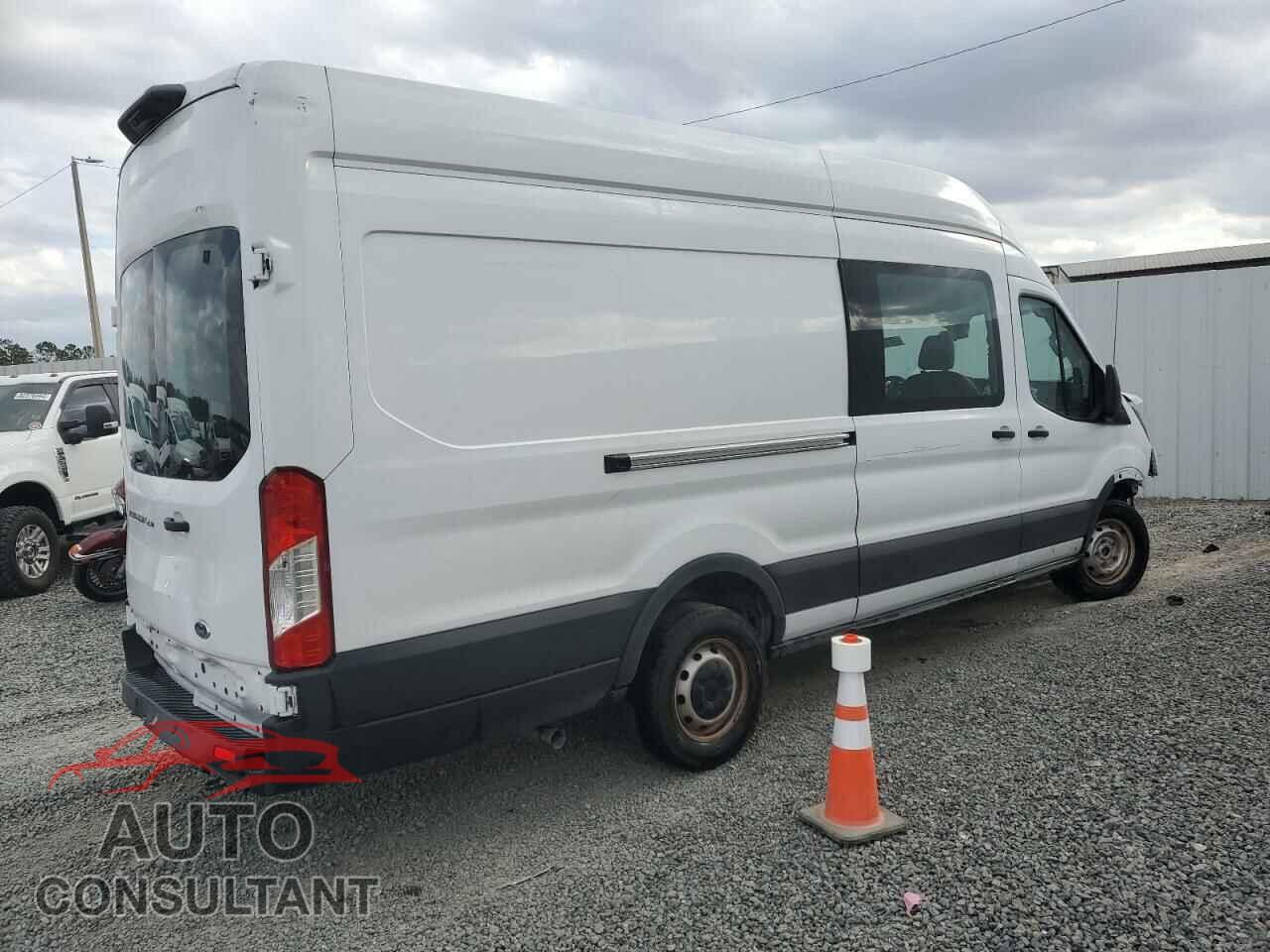 FORD TRANSIT 2023 - 1FTBR3X8XPKA82717