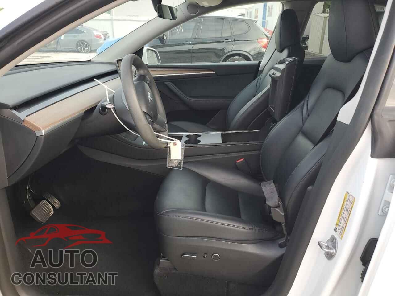 TESLA MODEL Y 2023 - 7SAYGDEEXPF782154