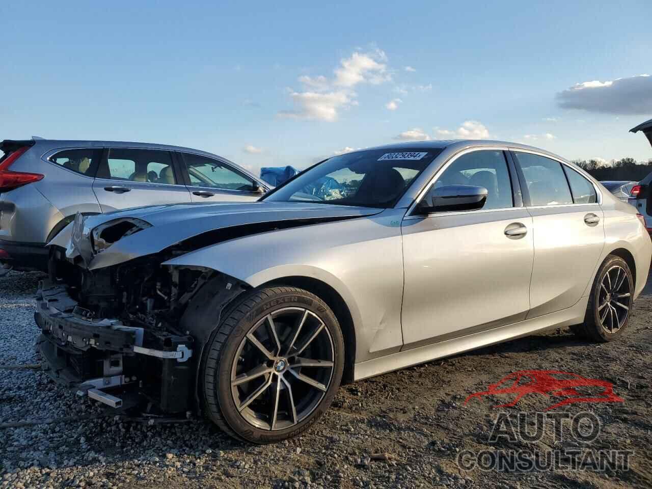 BMW 3 SERIES 2019 - WBA5R1C56KFH01005