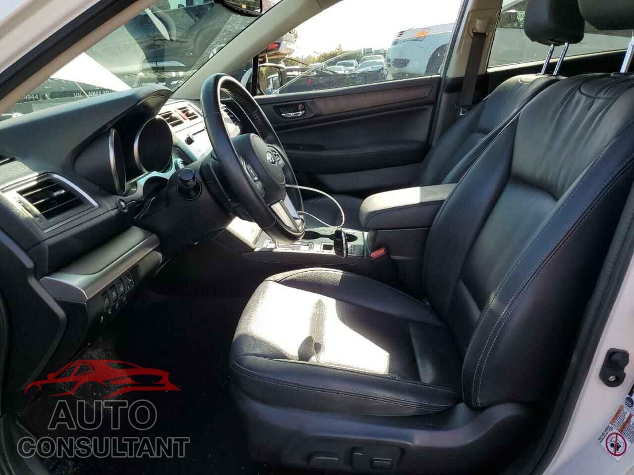 SUBARU OUTBACK 2016 - 4S4BSENC6G3296830