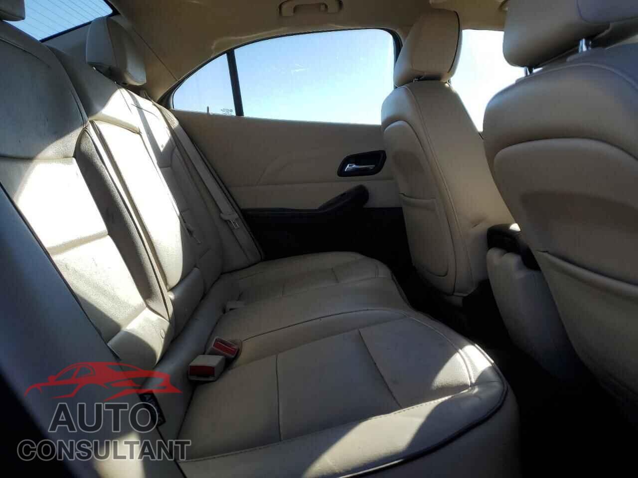 CHEVROLET MALIBU 2013 - 1G11H5SA7DF299563