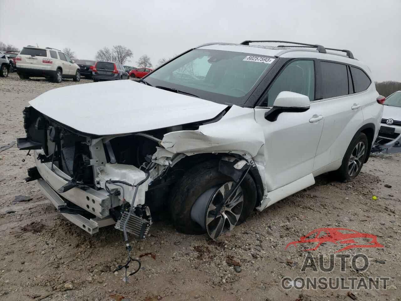 TOYOTA HIGHLANDER 2022 - 5TDGZRBH5NS579860