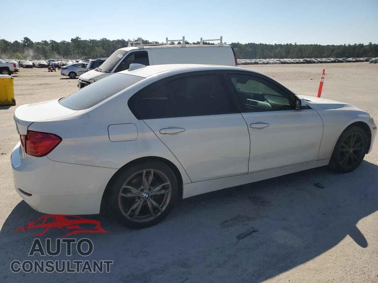 BMW 3 SERIES 2012 - WBA3A5C55CF345876