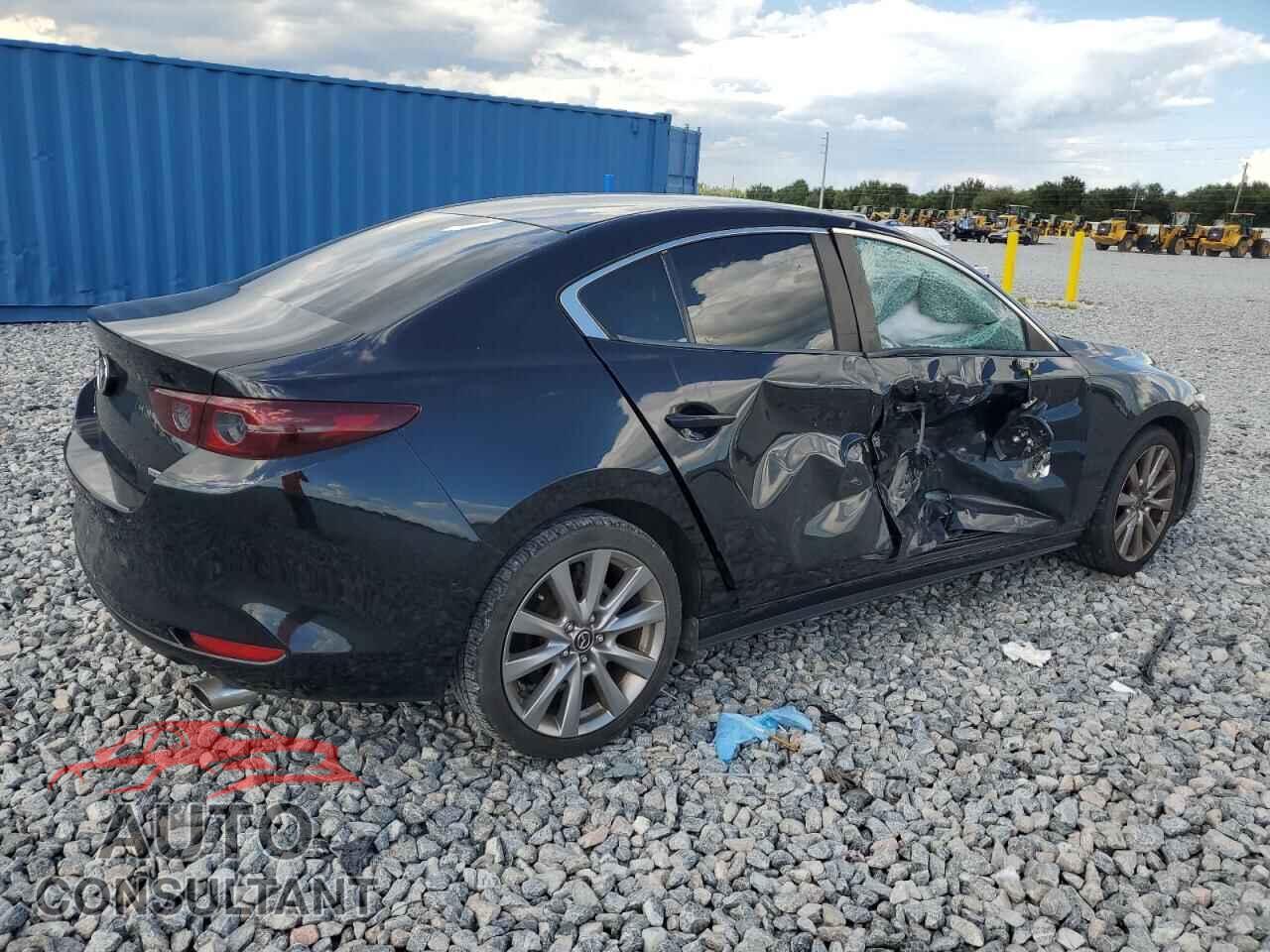 MAZDA 3 2021 - 3MZBPACL8MM204271