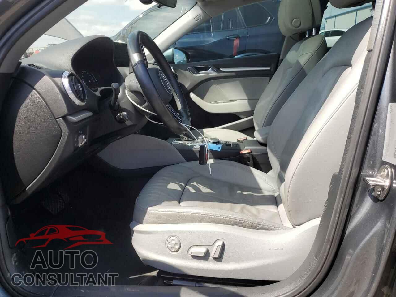 AUDI A3 2017 - WAUAUGFF8H1036504