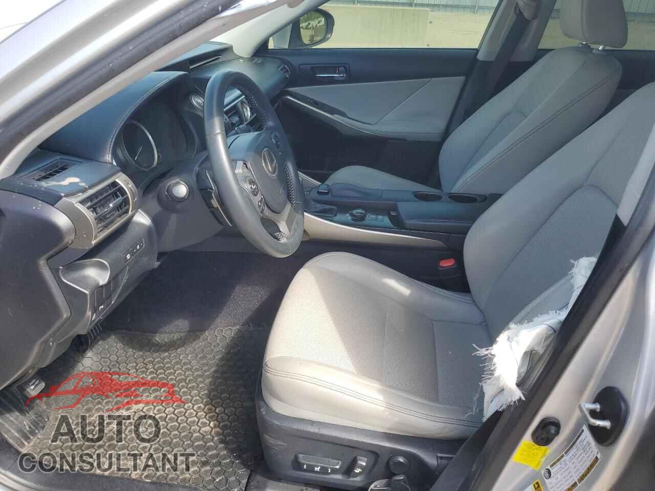 LEXUS IS 2014 - JTHBE1D29E5004648