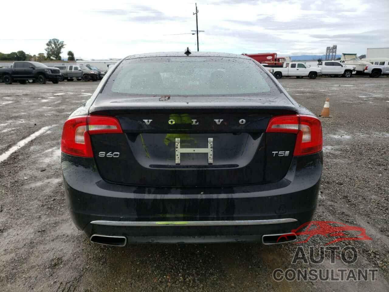 VOLVO S60 2017 - LYV402HM7HB140632