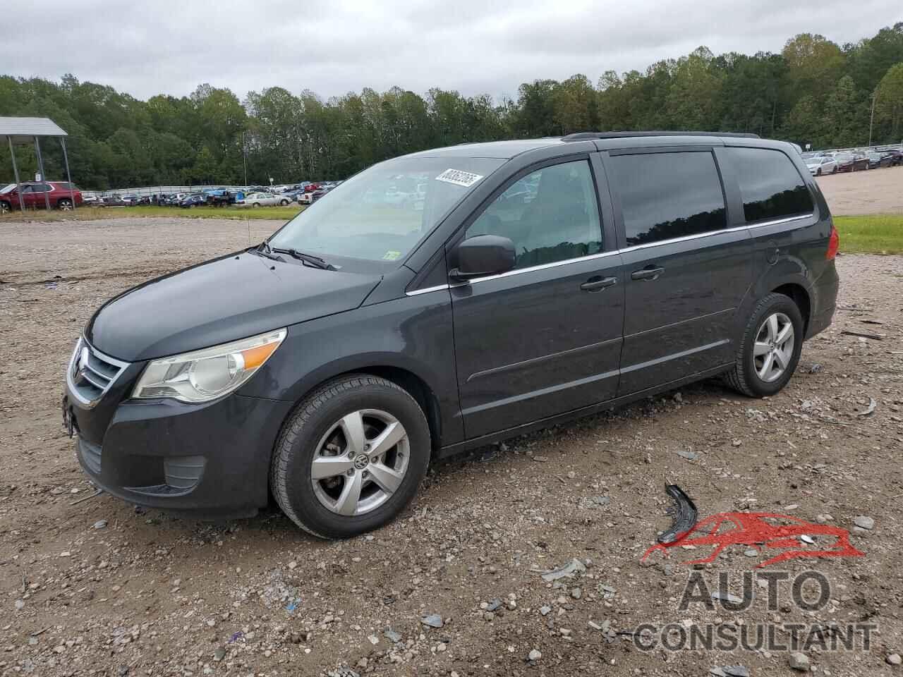 VOLKSWAGEN ROUTAN 2011 - 2V4RW3DG7BR766711
