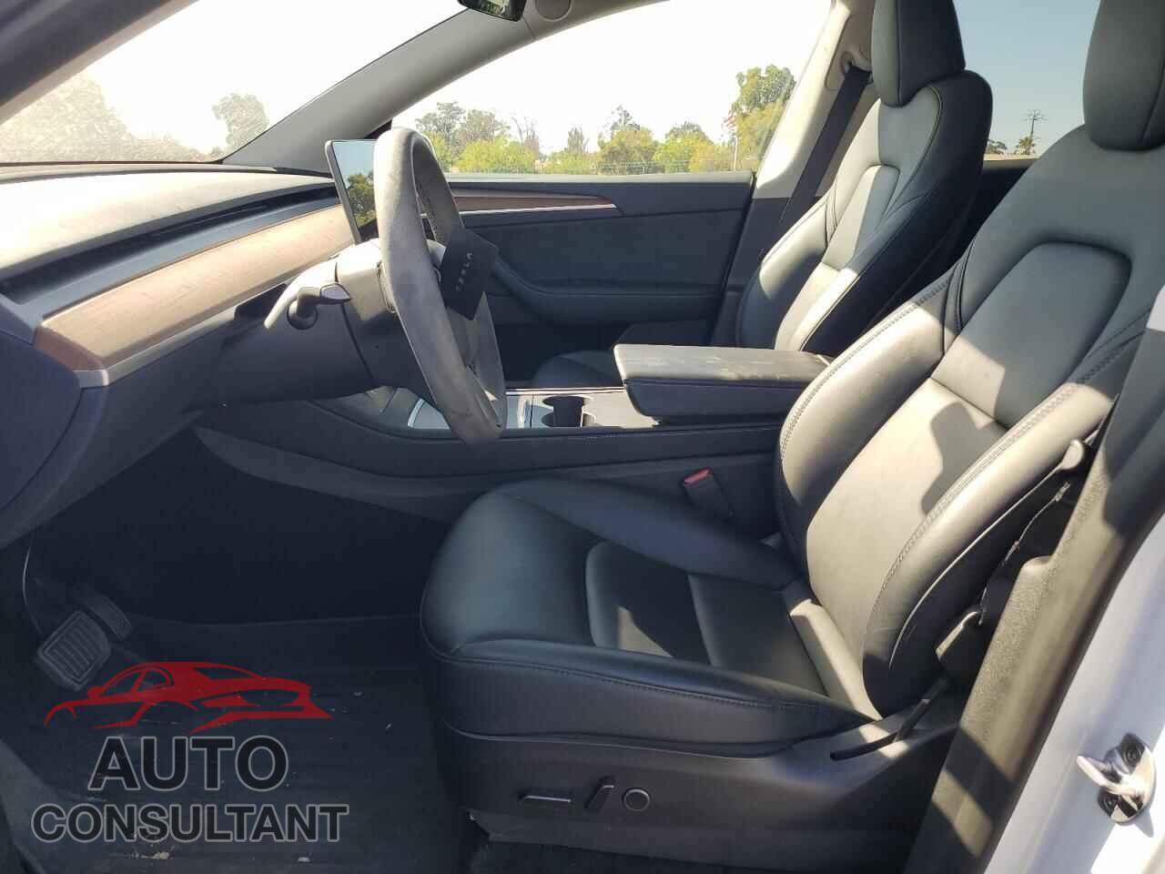 TESLA MODEL Y 2023 - 7SAYGDEE7PF687308