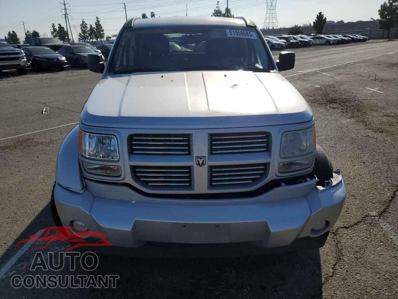 DODGE NITRO 2011 - 1D4PT4GX6BW500621