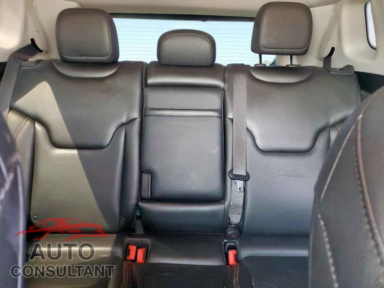 JEEP COMPASS 2018 - 3C4NJDCB8JT266331