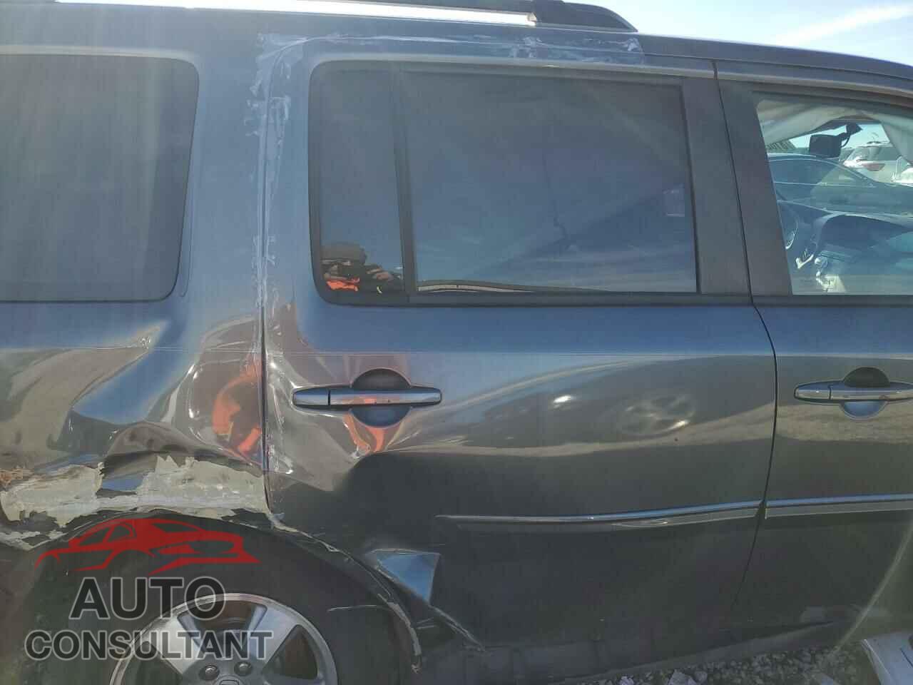 HONDA PILOT 2011 - 5FNYF4H52BB020070