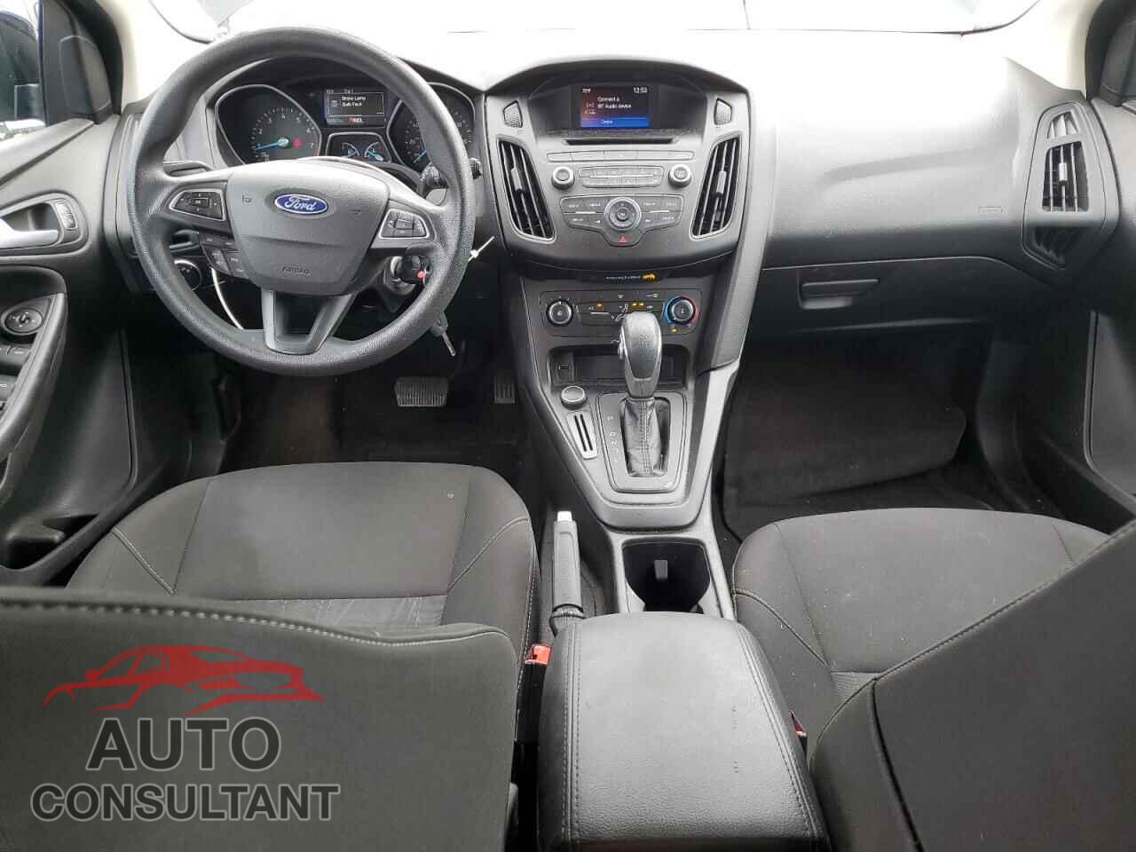 FORD FOCUS 2017 - 1FADP3K23HL216261