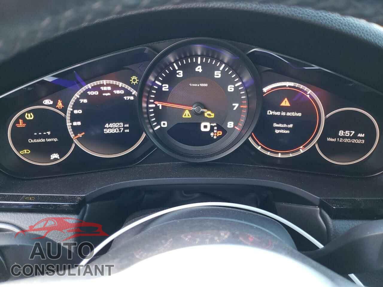 PORSCHE CAYENNE 2019 - WP1AA2AY8KDA12845