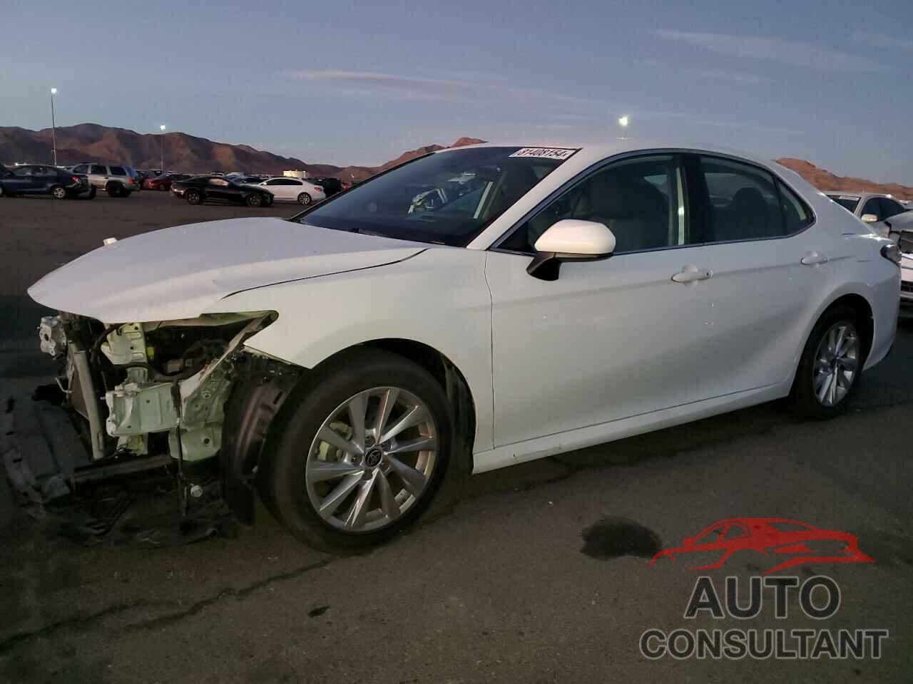 TOYOTA CAMRY 2021 - 4T1C11AK5MU436479