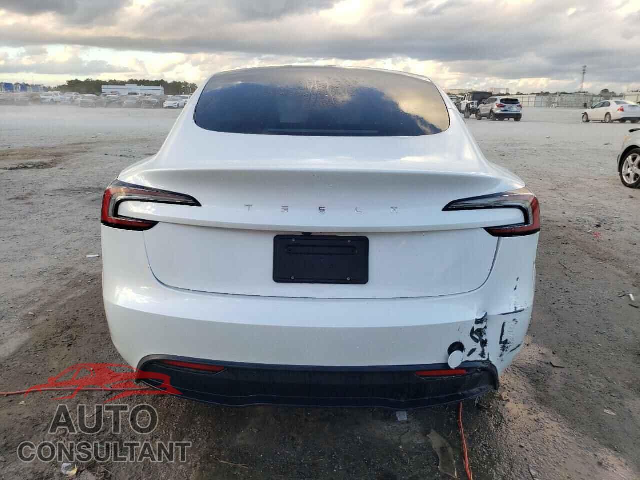 TESLA MODEL 3 2024 - 5YJ3E1EAXRF738148