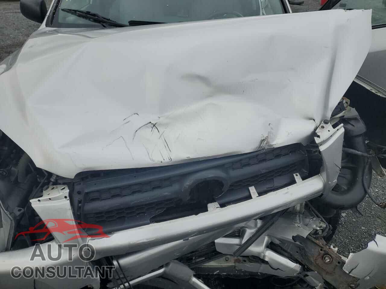 TOYOTA RAV4 2011 - 2T3BF4DV0BW159975