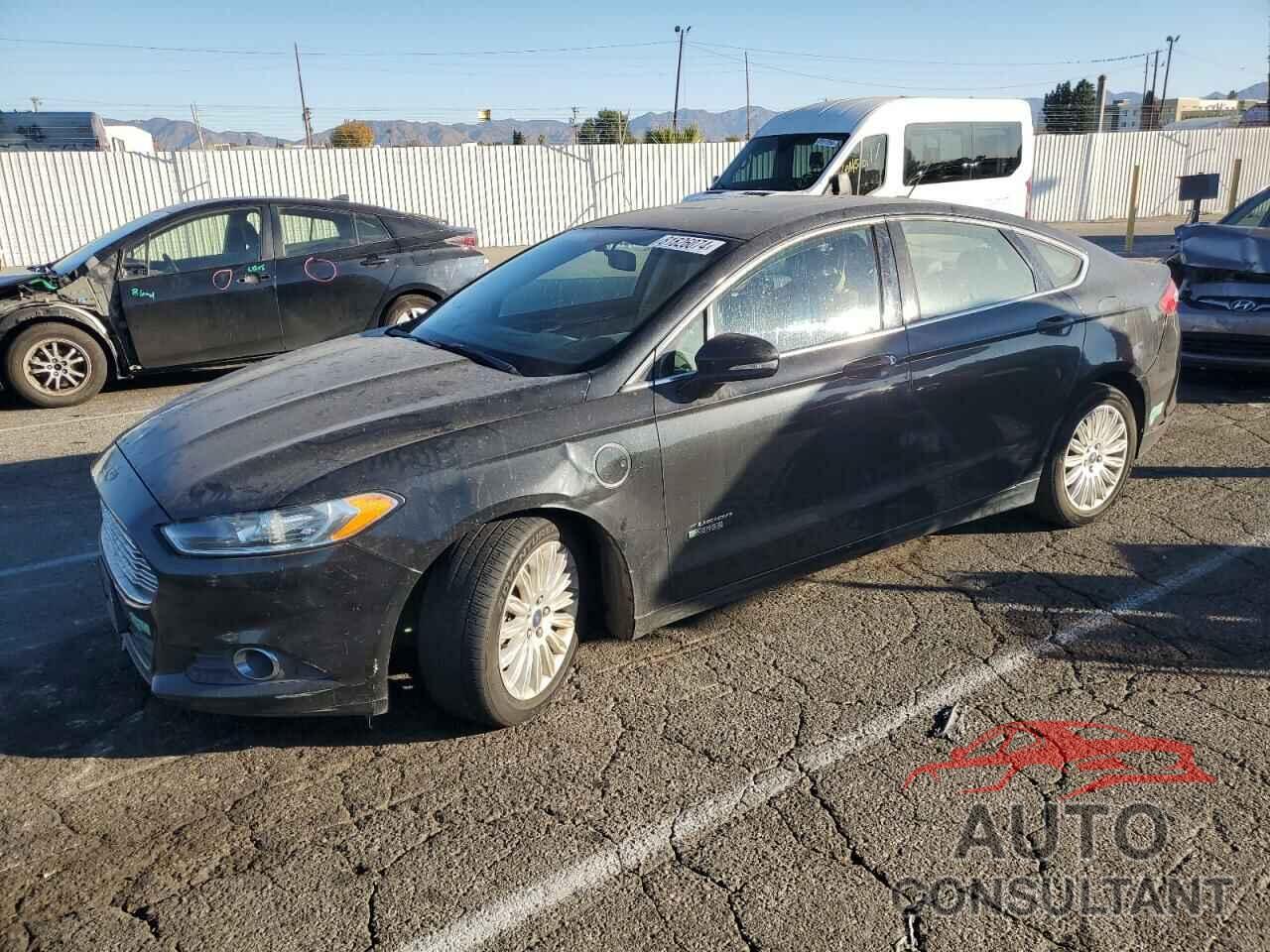 FORD FUSION 2013 - 3FA6P0PU9DR324879