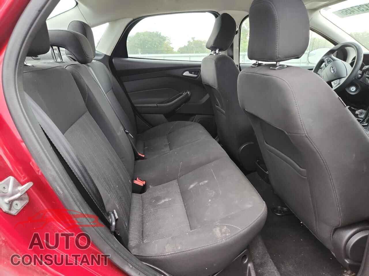 FORD FOCUS 2017 - 1FADP3F2XHL341512