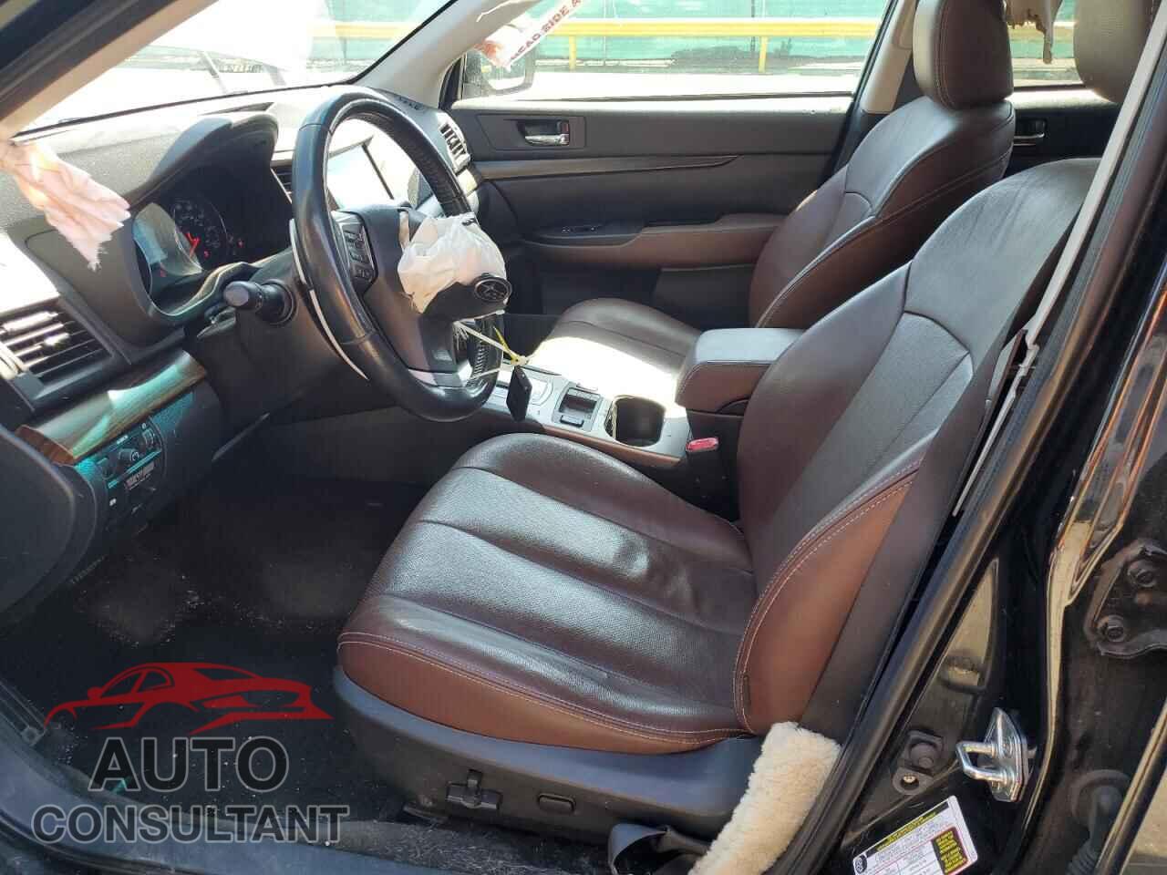 SUBARU OUTBACK 2013 - 4S4BRDSC8D2271844