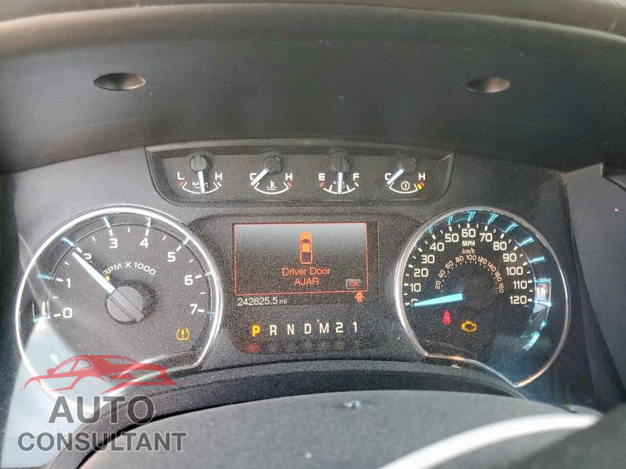 FORD F-150 2011 - 1FTFW1CT6BFD33596