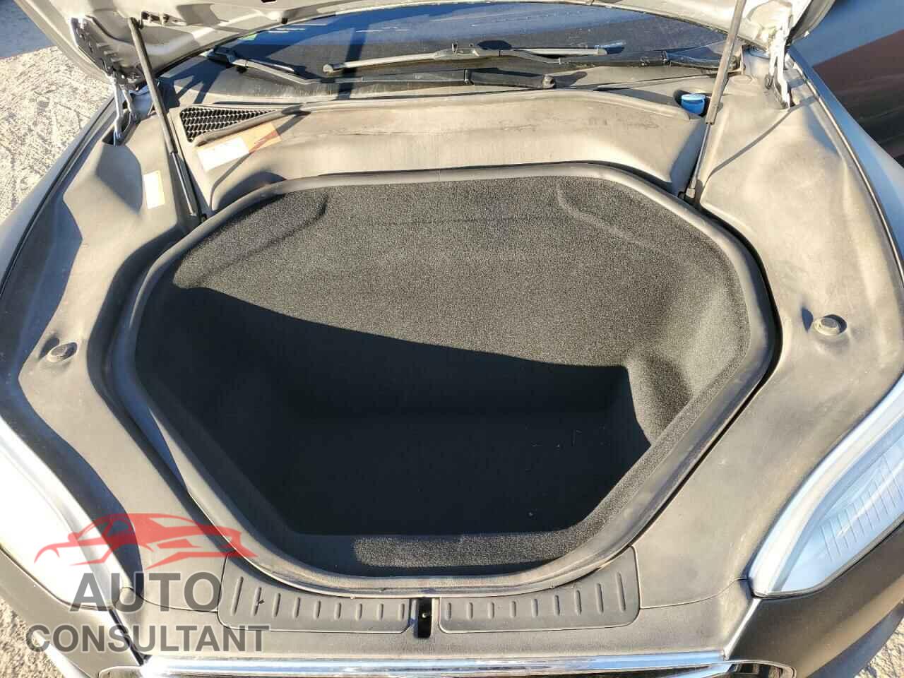 TESLA MODEL S 2016 - 5YJSA1E27GF129032
