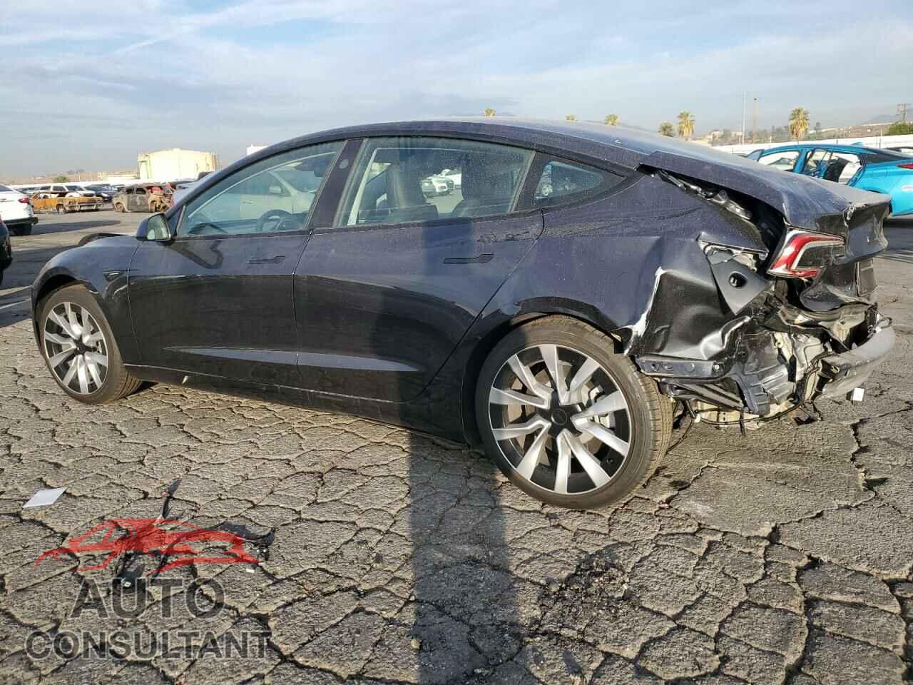 TESLA MODEL 3 2024 - 5YJ3E1EAXRF869113