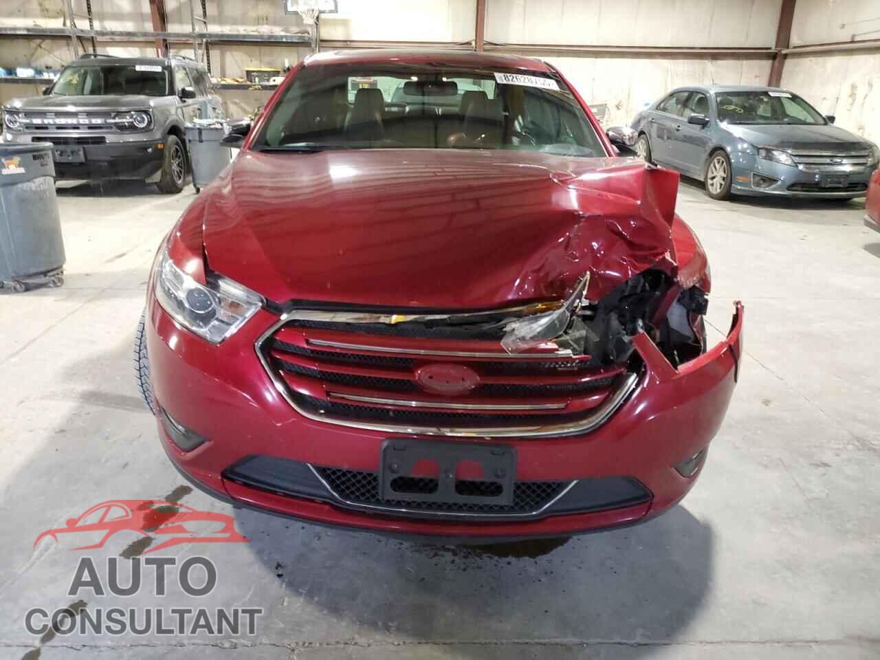 FORD TAURUS 2015 - 1FAHP2F82FG129581