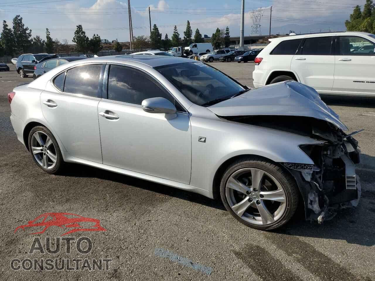 LEXUS IS 2011 - JTHBF5C29B5133569