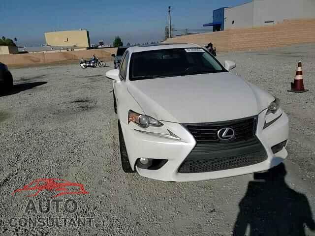 LEXUS IS 2014 - JTHBF1D22E5029453