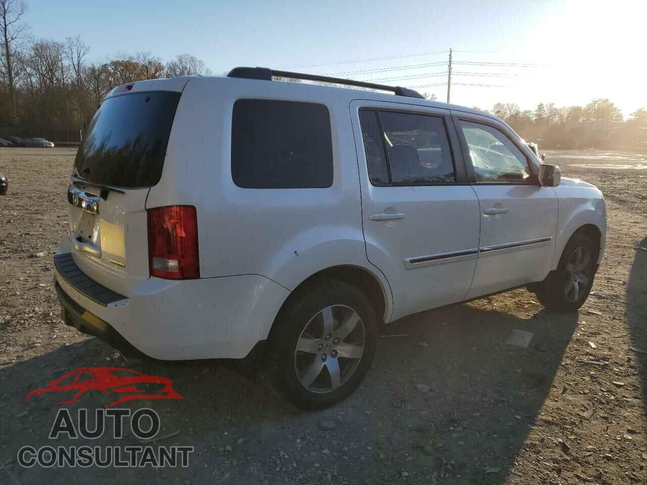 HONDA PILOT 2013 - 5FNYF3H97DB004138