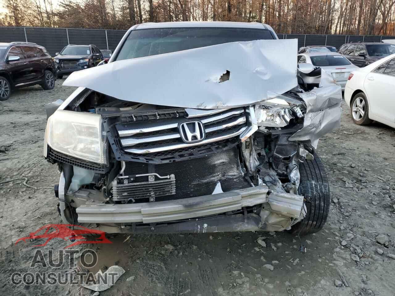 HONDA PILOT 2015 - 5FNYF4H48FB048534