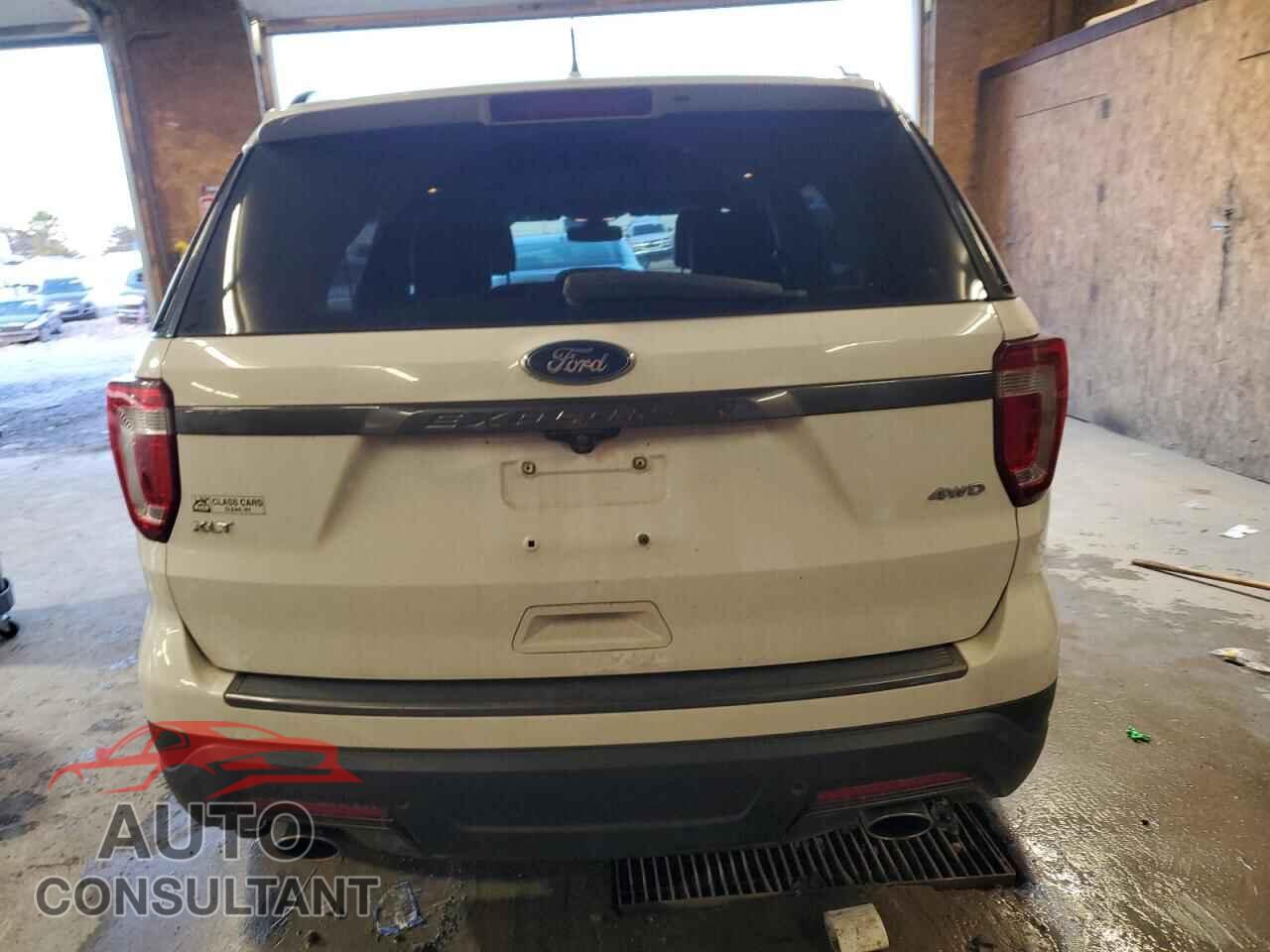 FORD EXPLORER 2018 - 1FM5K8D83JGA75150