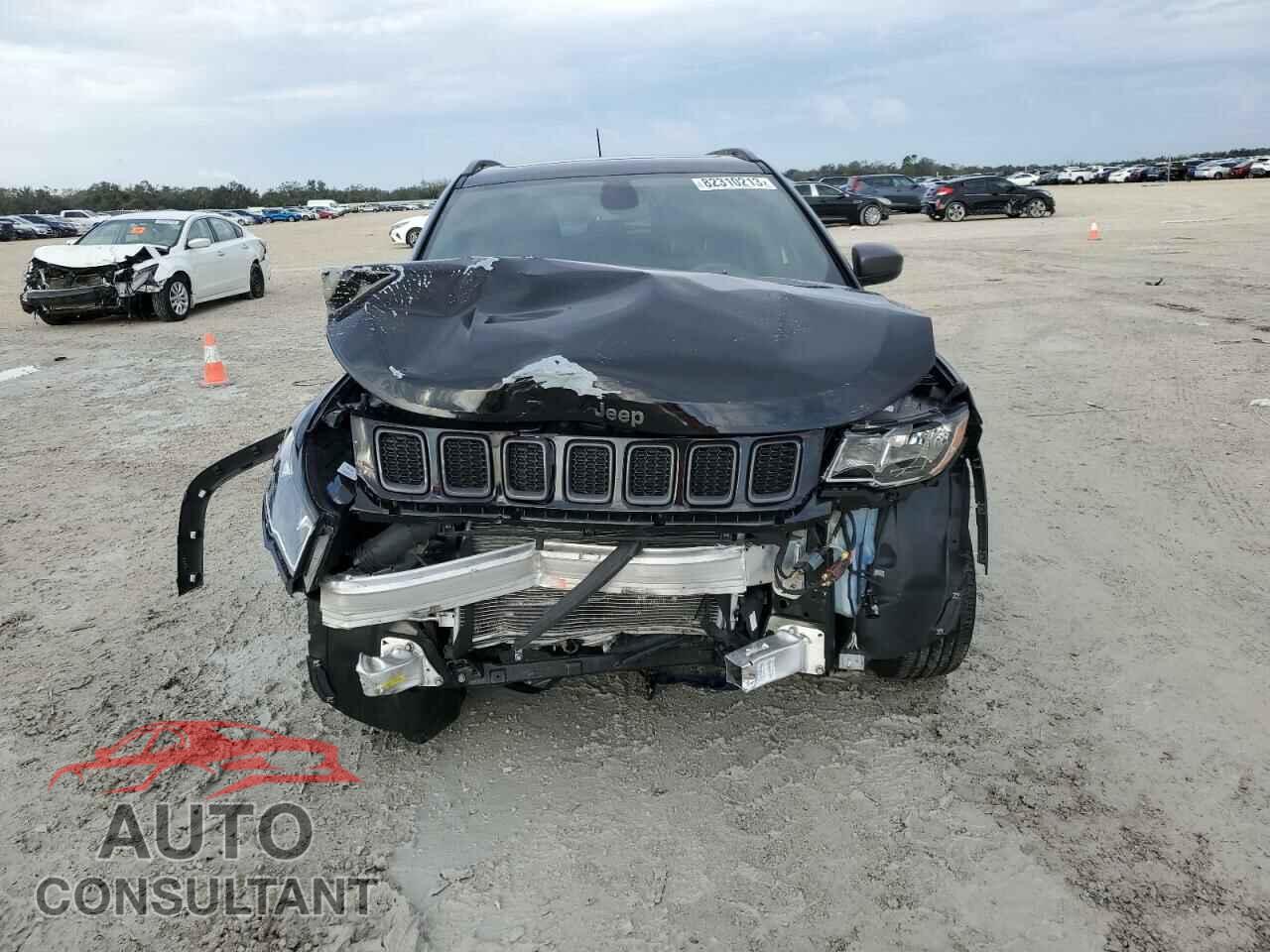 JEEP COMPASS 2021 - 3C4NJCEBXMT531701
