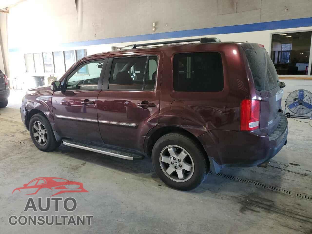 HONDA PILOT 2010 - 5FNYF4H94AB027989