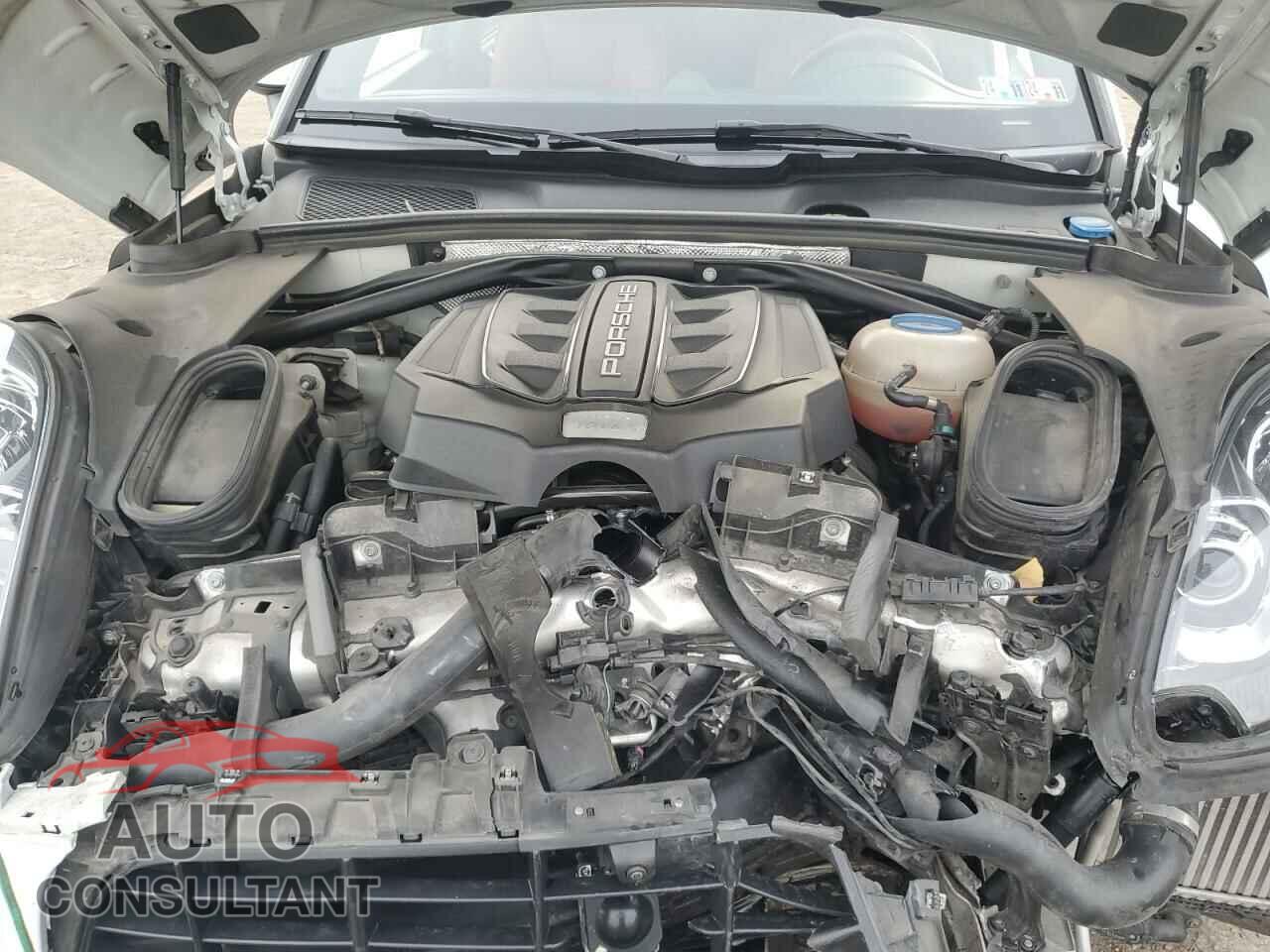 PORSCHE MACAN 2016 - WP1AB2A58GLB41572