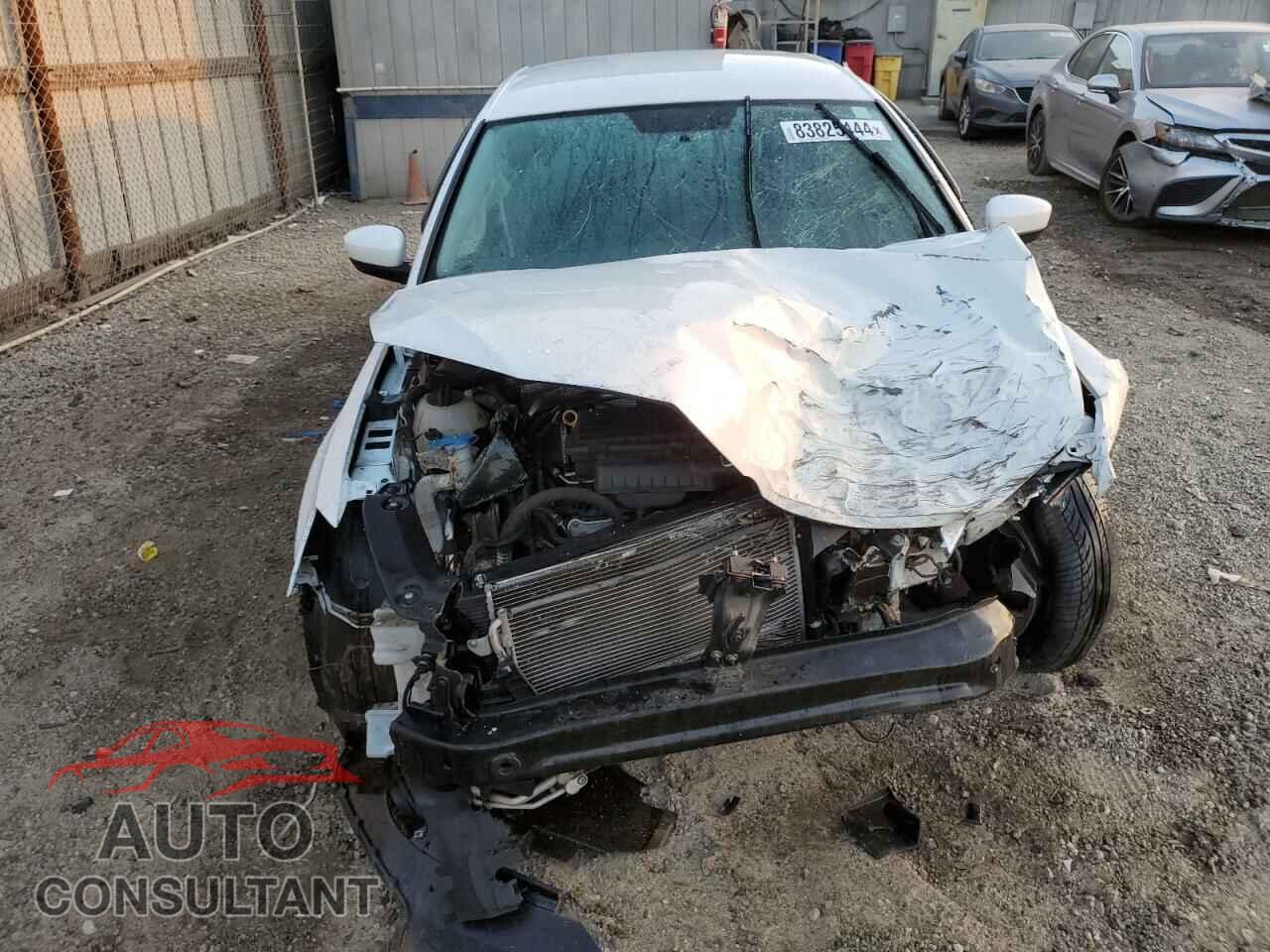 VOLKSWAGEN JETTA 2017 - 3VW2B7AJ7HM353280