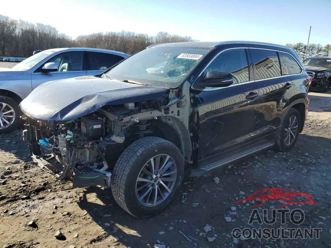 TOYOTA HIGHLANDER 2018 - 5TDJZRFH2JS532120