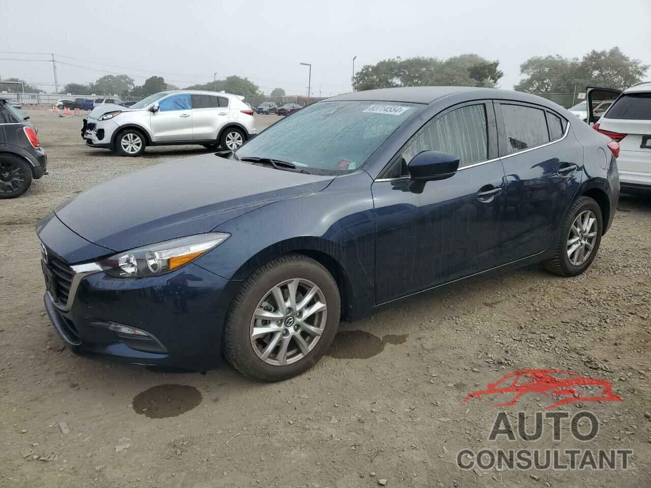 MAZDA 3 2018 - 3MZBN1U77JM196845